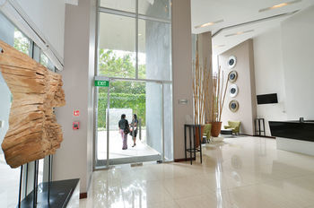 Luxury Resort Apartment Onthree20 كولمبو المظهر الخارجي الصورة